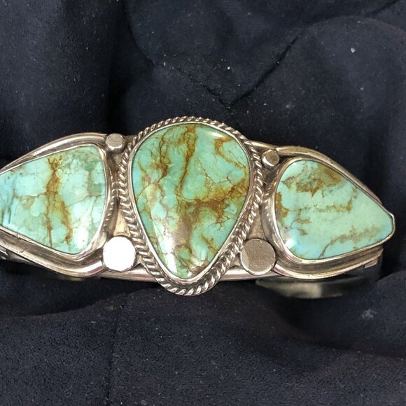 VINTAGE NAVAJO SILVER 3 TURQUOISE CUFF BRACELET - Picture 9 of 16